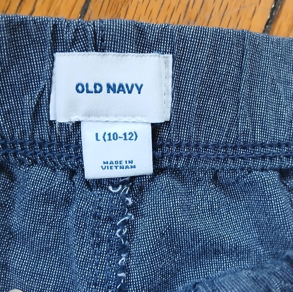 Youth Boys - 9pc Assorted Shorts and Tshirt Bundle. Size Large (10-12) - Picture 7 of 12